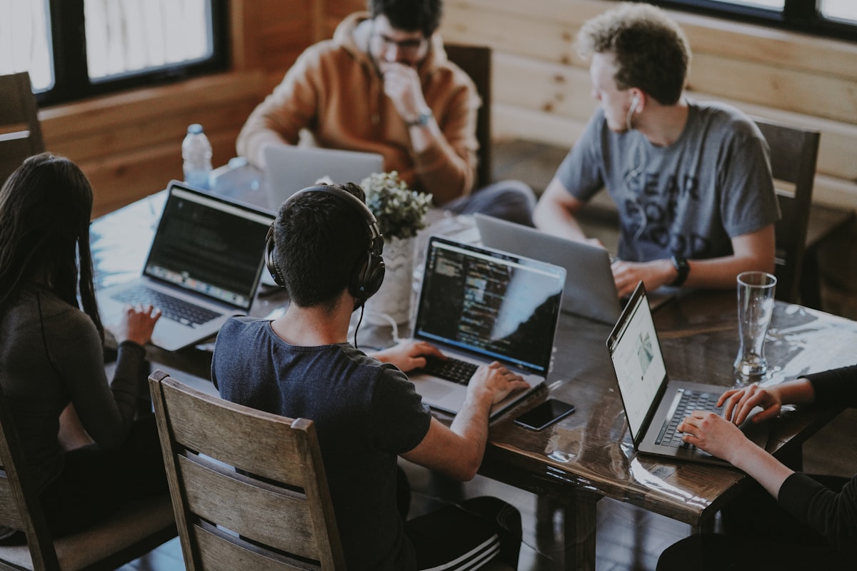 Software Consulting & Deployment Experts - PayNotion helps businesses design, deploy, and optimize software systems